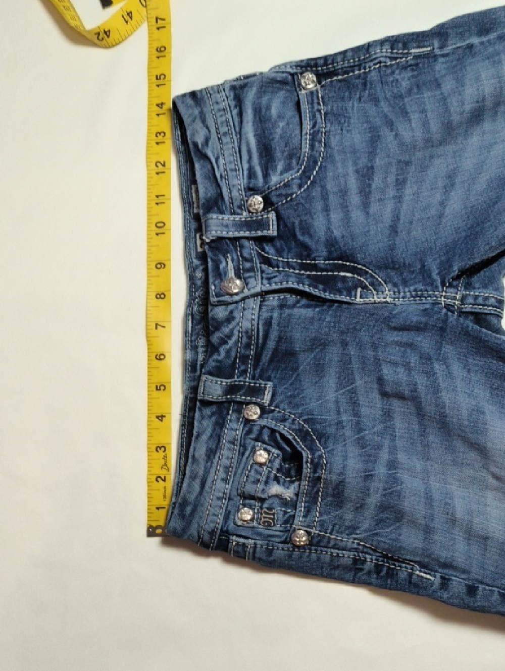 Miss Me Jeans Size 28x35 Faded Embellished Bootcut, Low-rise Contrast Itching. - Picture 6 of 15
